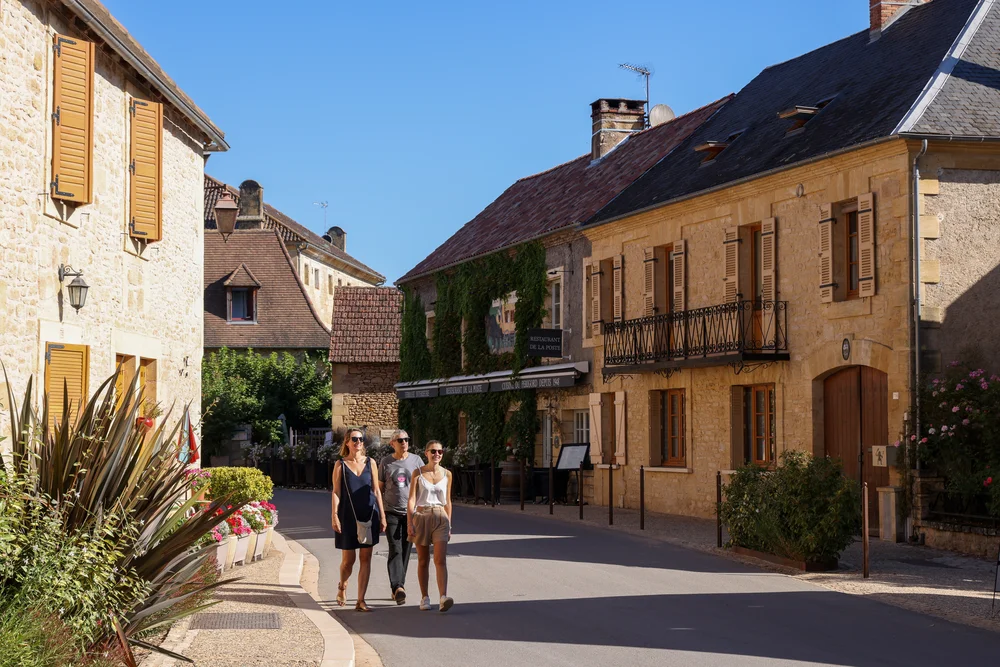  pcu st leon sur vezere aout22©agence urope 12 ©agence urope expireson