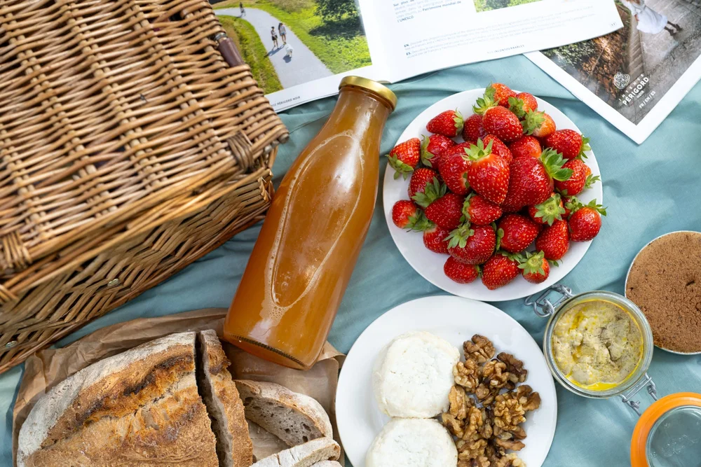 pique nique et produits du terroir ©instapadesstudio expireson